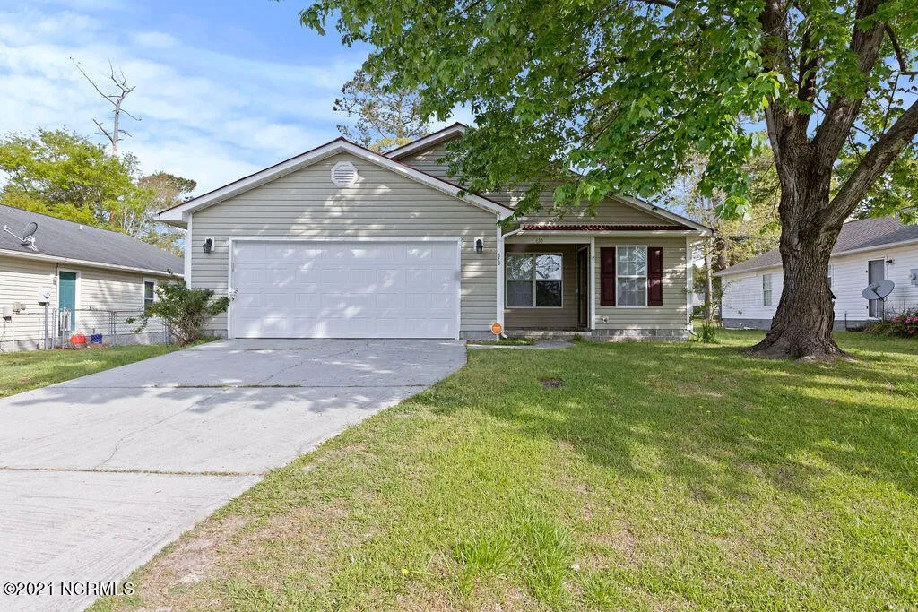 Renovated 3-bedroom home on Raspberry Court in the Jumping Run Creek subdivision of Hubert, NC